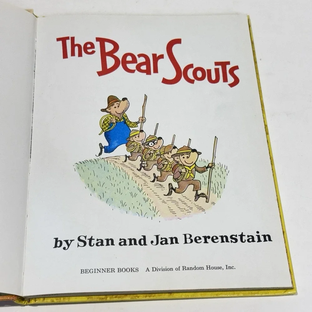 Vintage The Bear Scouts by Stan & Jan Berenstain 1967‎ Beginner Books Hard Cover